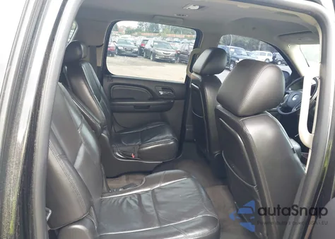 2010 GMC Yukon Xl 1500 Denali из США, поврежденный, VIN 1GKUKMEF8AR214252